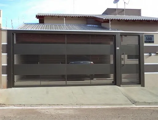 Instalação de Portão Basculante na Vila Polopoli